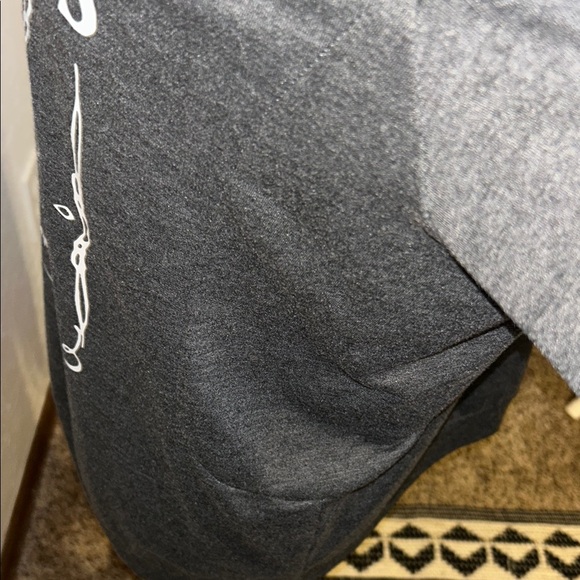 DARK GRAY Graphic Sweatshirt. Words from Chris Stapleton song. Euc. Sz. XL - Picture 8 of 10